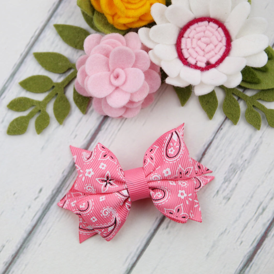 Paisley Bow - Peach